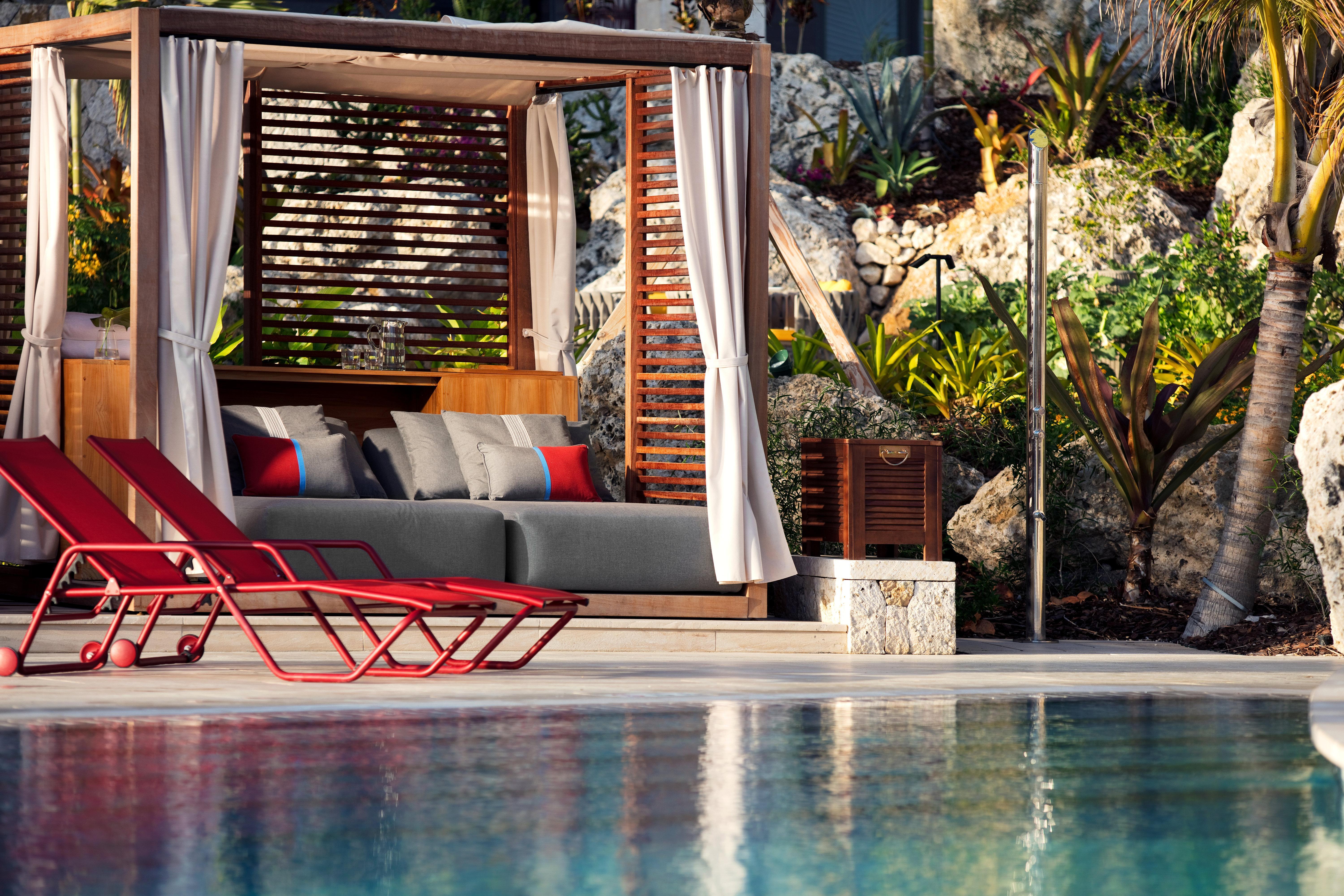 Kimpton Seafire Resort + Spa By Ihg West Bay Esterno foto