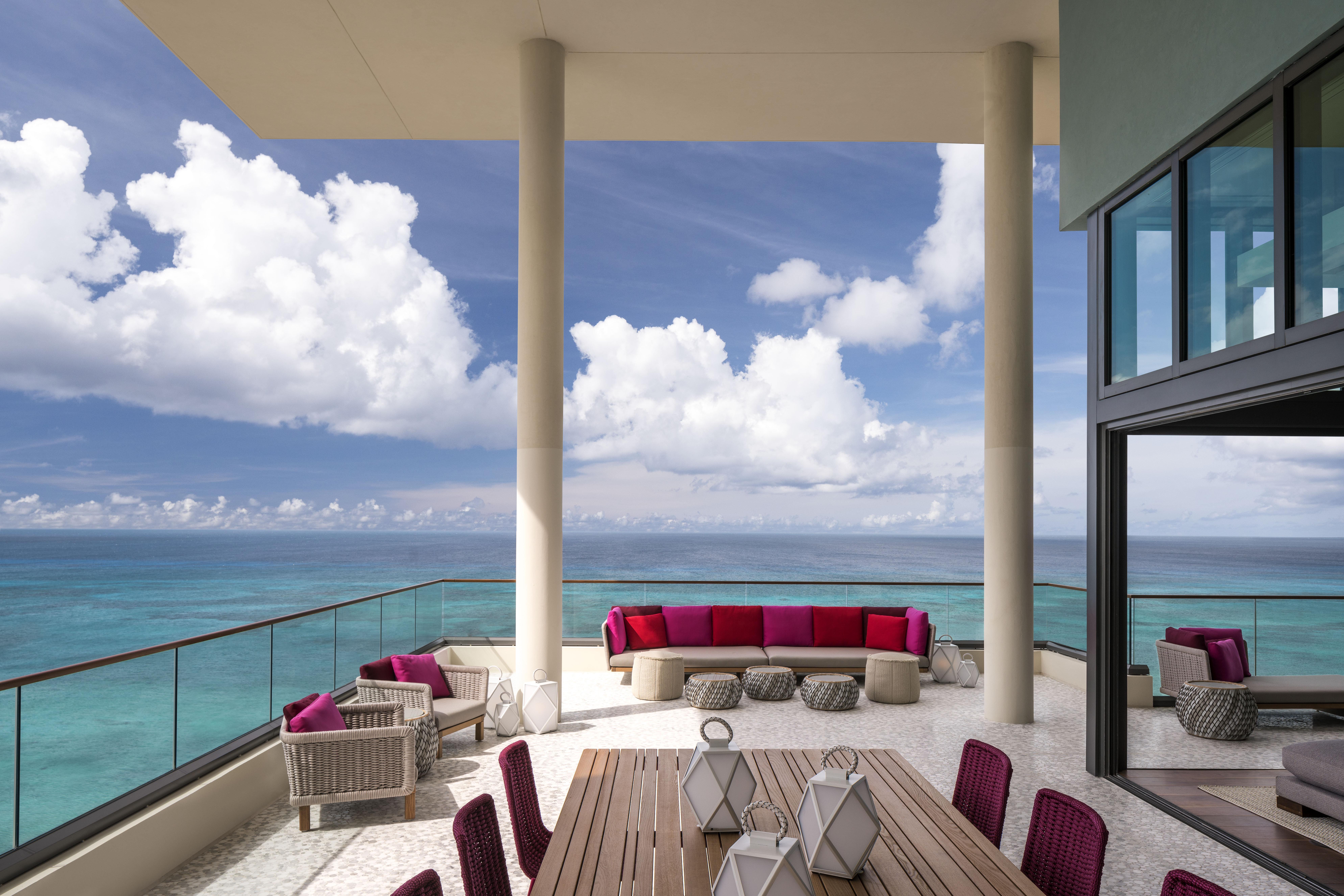 Kimpton Seafire Resort + Spa By Ihg West Bay Esterno foto