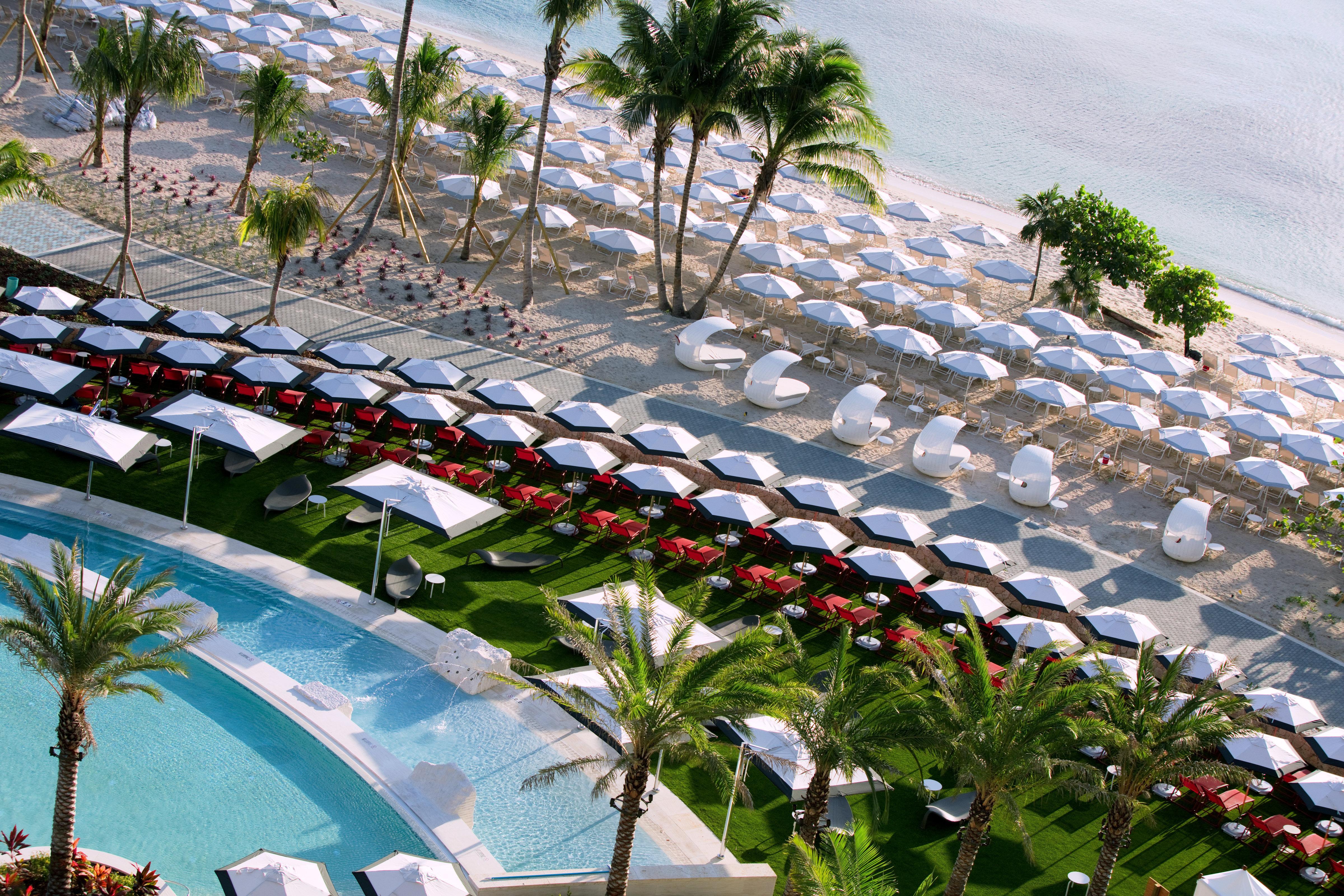 Kimpton Seafire Resort + Spa By Ihg West Bay Esterno foto