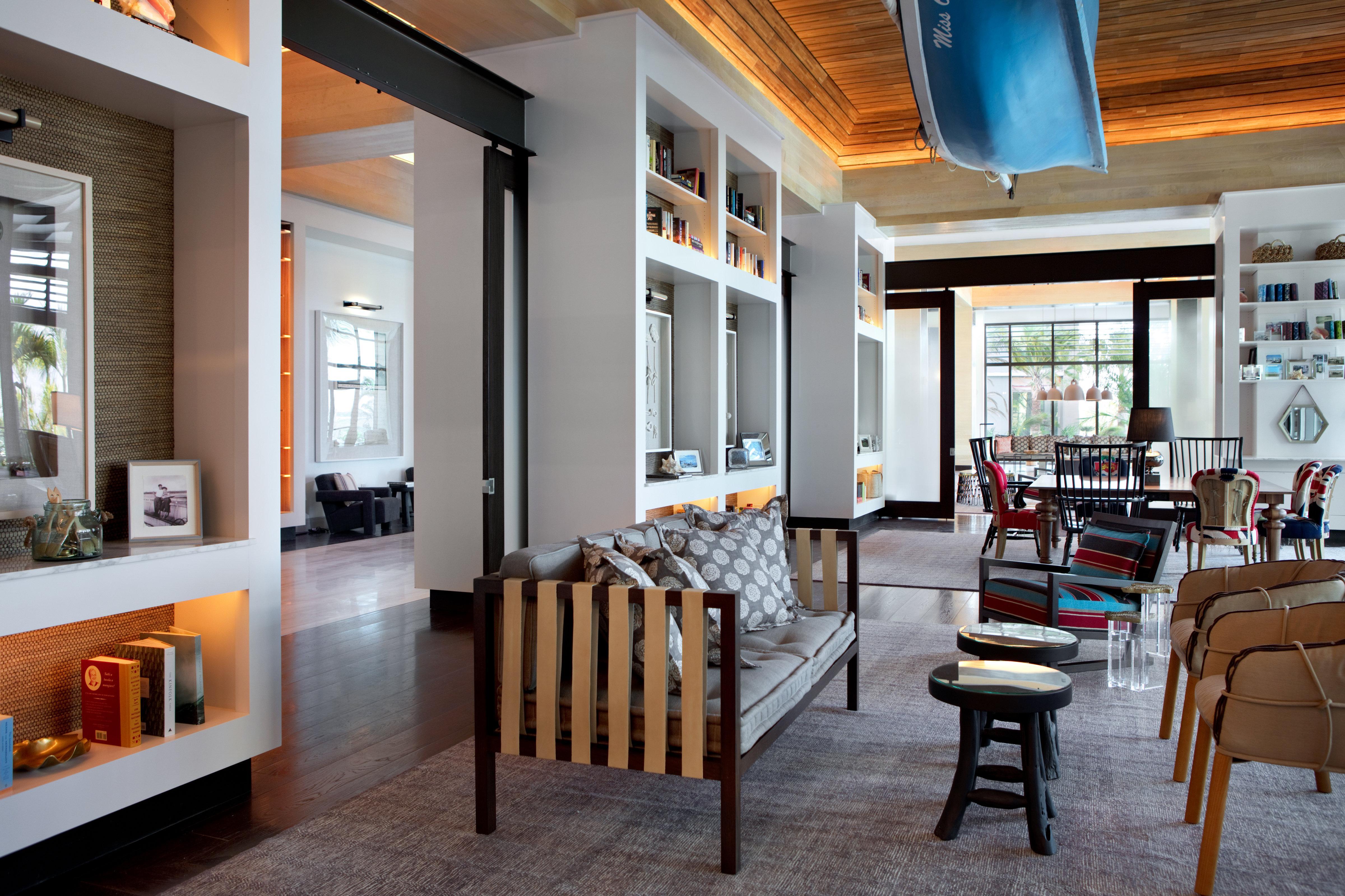 Kimpton Seafire Resort + Spa By Ihg West Bay Esterno foto