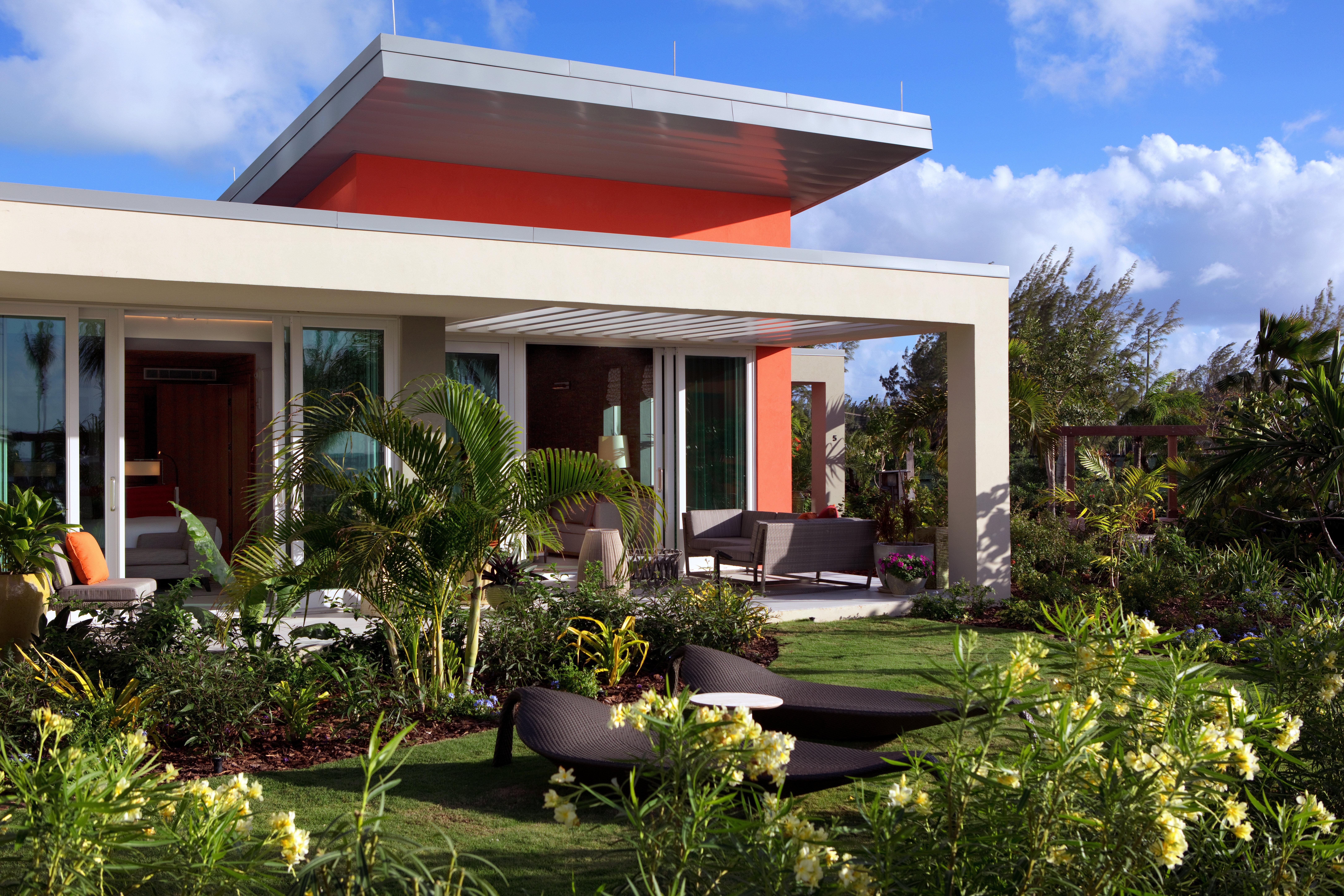 Kimpton Seafire Resort + Spa By Ihg West Bay Esterno foto